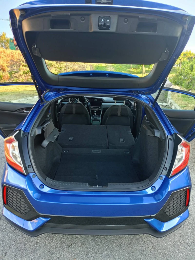 Honda Civic 1.5 Turbo, снимка 5 - Автомобили и джипове - 53405973