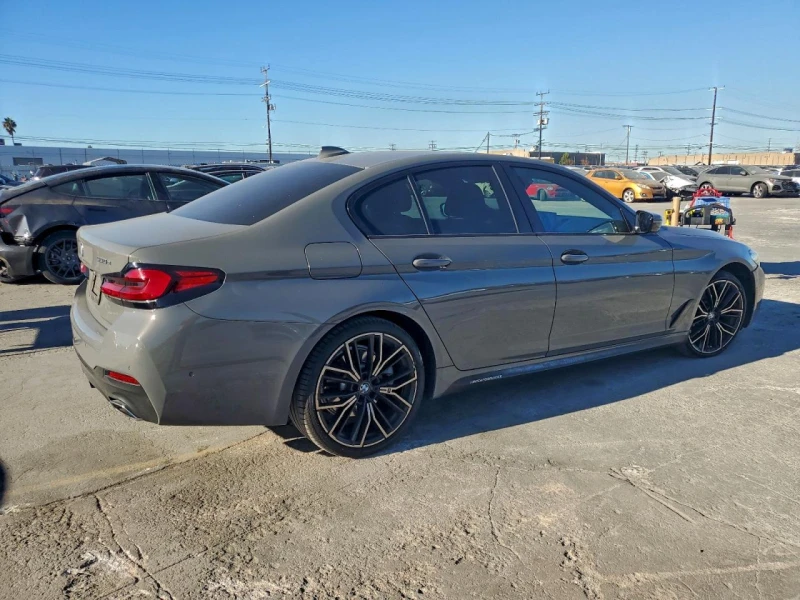 BMW 530E, снимка 4 - Автомобили и джипове - 53569211