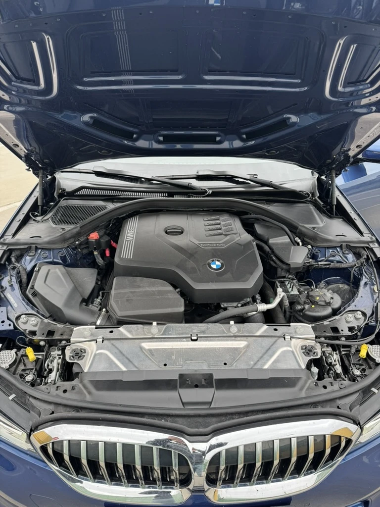 BMW 320 Xdrive, снимка 17 - Автомобили и джипове - 54219523