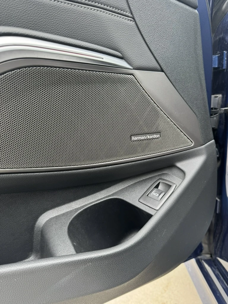 BMW 320 Xdrive, снимка 10 - Автомобили и джипове - 54219523