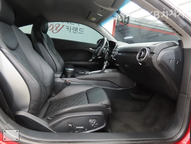 Audi Tt QUATTRO S-LINE * КРАЙНА ЦЕНА* FULL, снимка 7 - Автомобили и джипове - 55897043