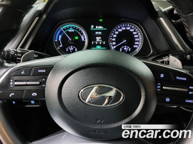 Hyundai Sonata, снимка 12 - Автомобили и джипове - 56082377