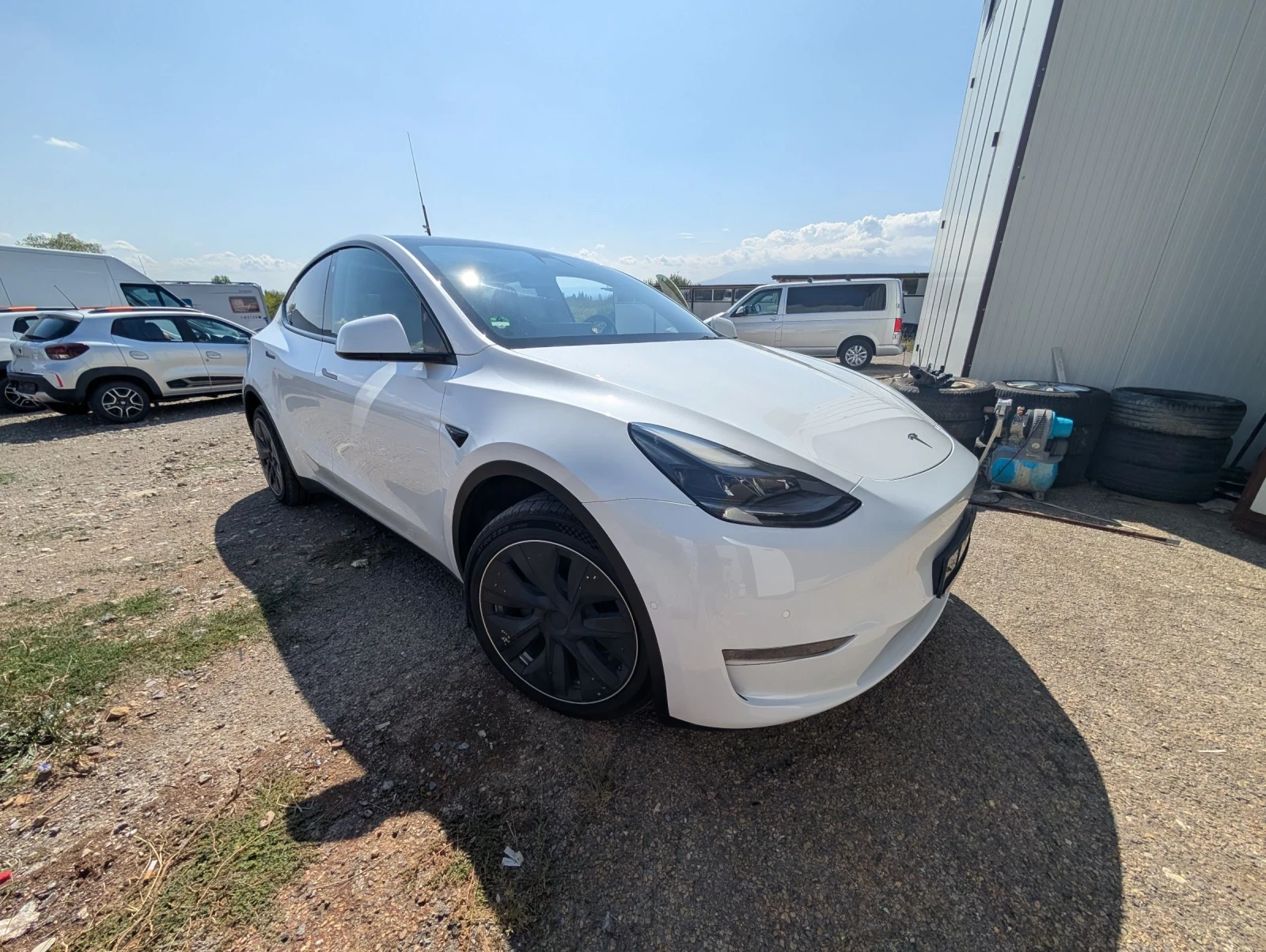 Tesla Model Y LR AWD, снимка 1