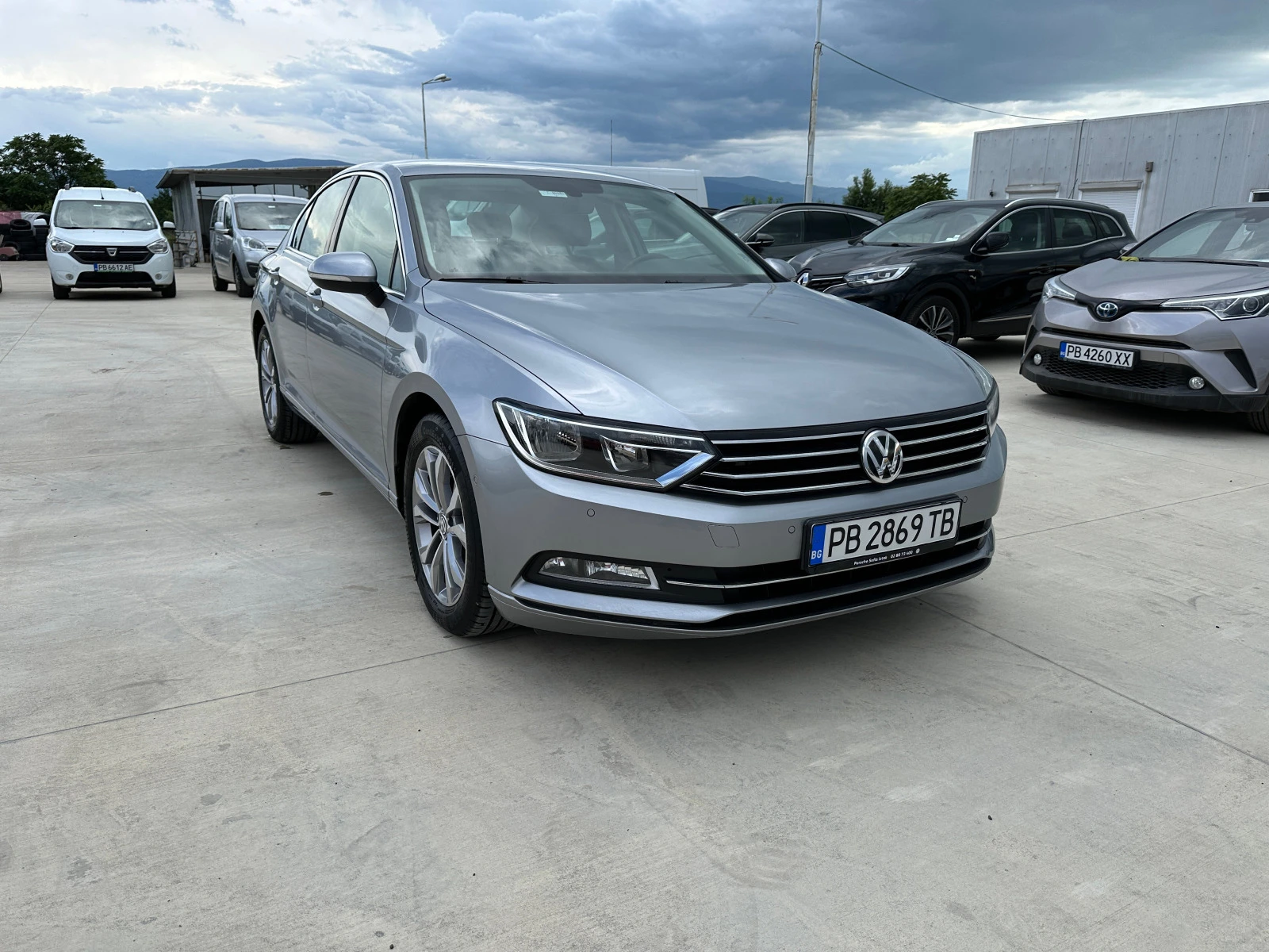 VW Passat В-Гаранция-Business-2.0TDI-А/Т-150кс. - изображение 7