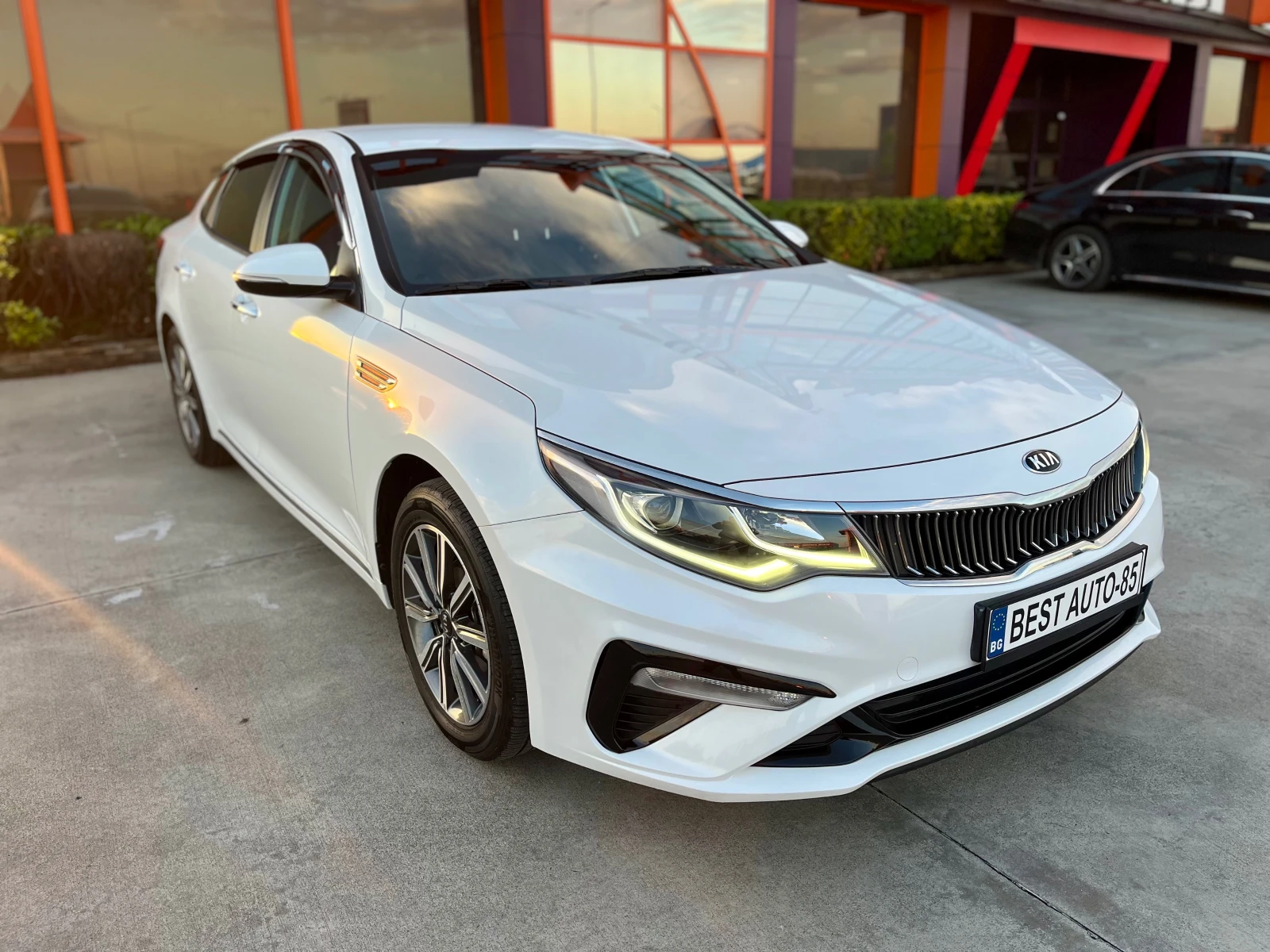 Kia K5 2.0i подгряване, обдухване, keyless go, Гаранция1г - изображение 3