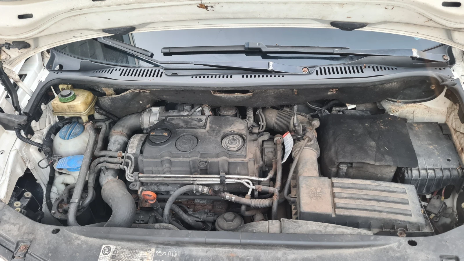 VW Caddy Maxi 1.9 TDI Hladilen - изображение 8
