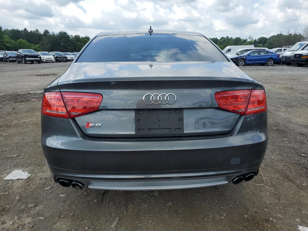 Audi S8 QUATTRO* BOSE* MASSAGE* KEYLESS* CARBON* РЕАЛНИ КМ - изображение 5