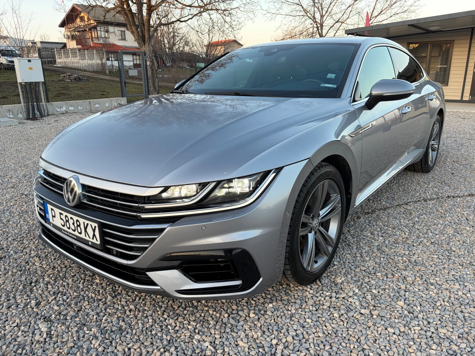 VW Arteon 2.0TDI 190к.с. R-LINE/4-MOTION, снимка 2 - Автомобили и джипове - 53444843
