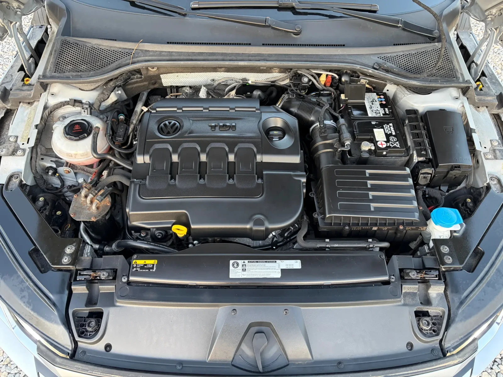 VW Arteon 2.0TDI 190к.с. R-LINE/4-MOTION, снимка 17 - Автомобили и джипове - 53444843