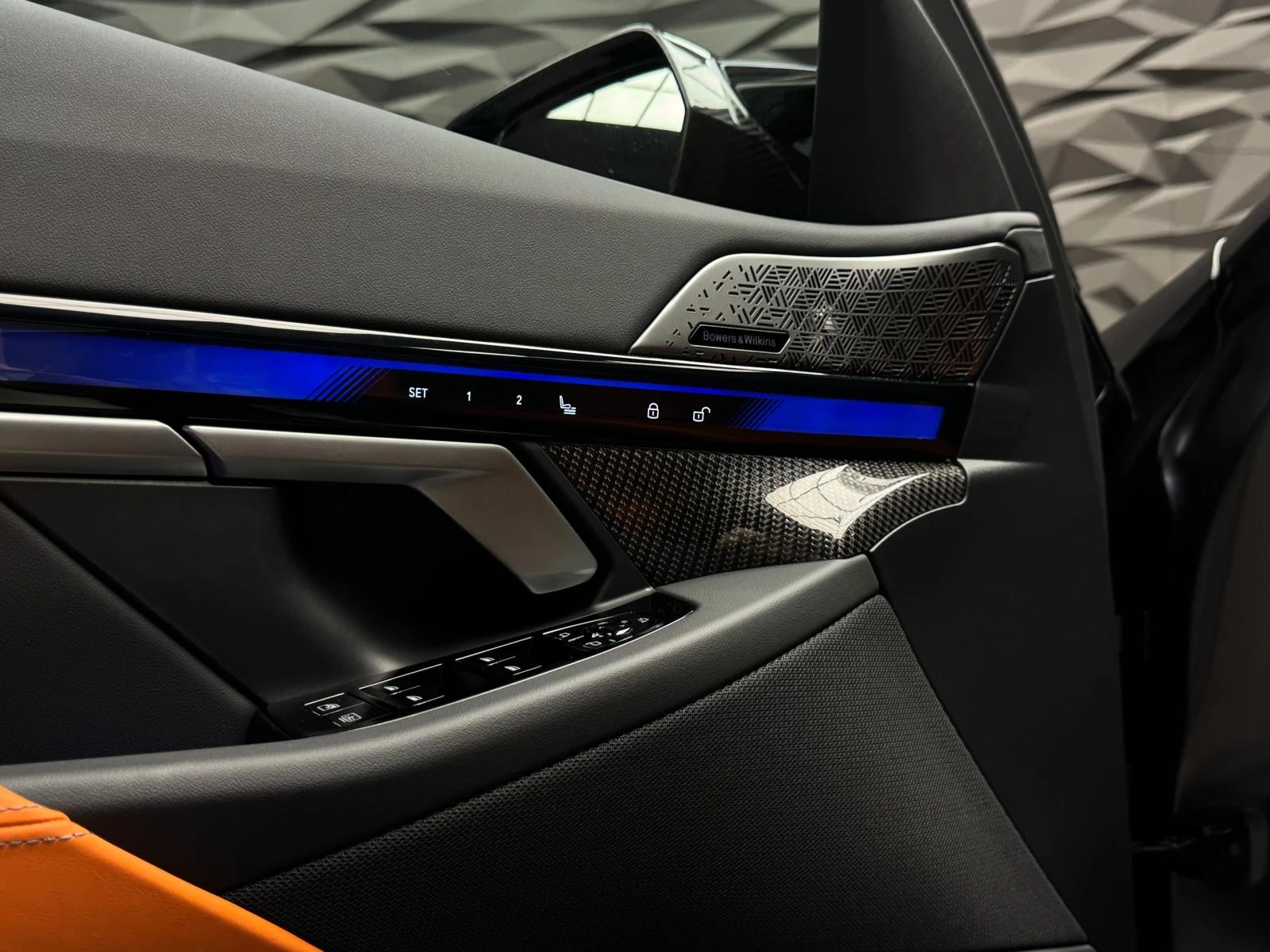 BMW M5 G90 Ceramic* B&W* Carbon* Ultimate Package | Mobile.bg � ����������� 13