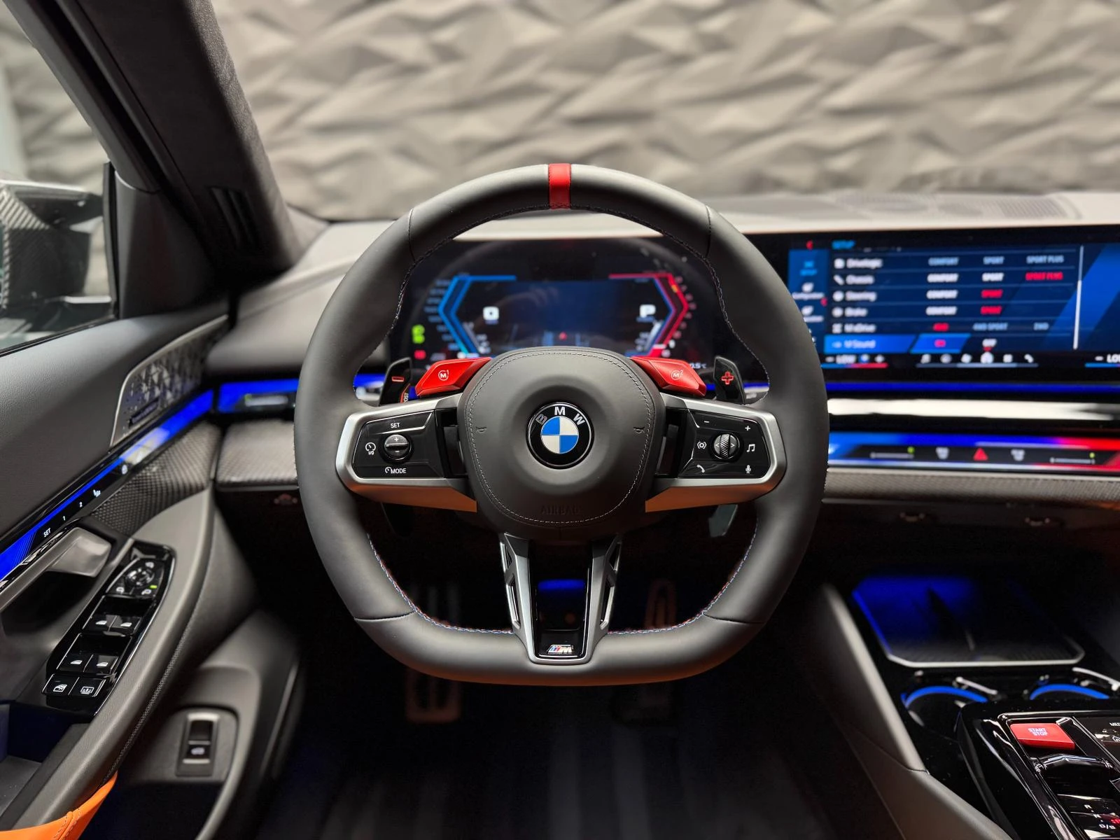 BMW M5 G90 Ceramic* B&W* Carbon* Ultimate Package - изображение 6