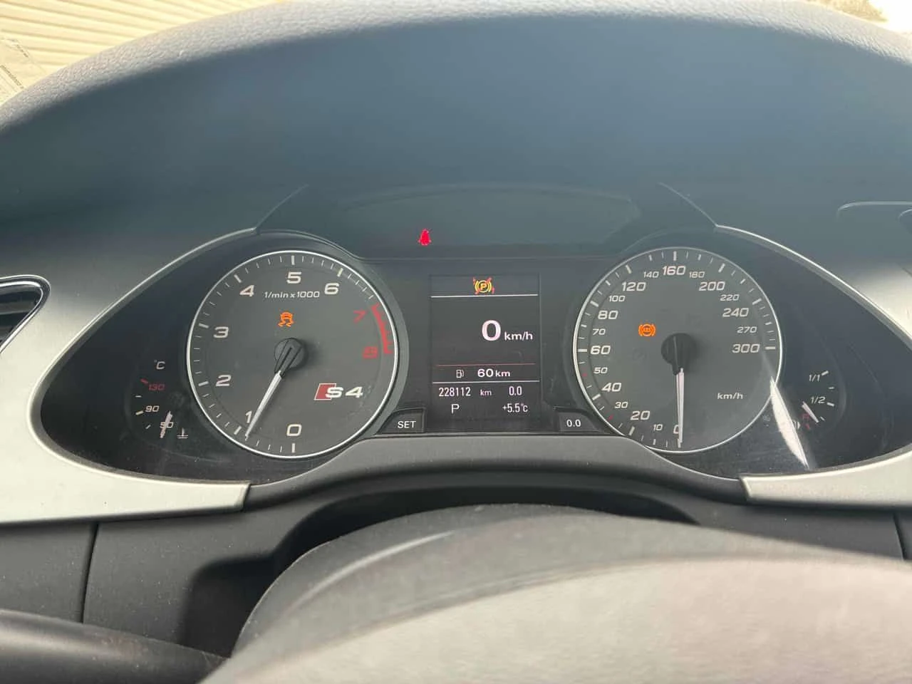 Audi S4 * Premium * CARFAX * ЦЕНА ДО БГ - изображение 8