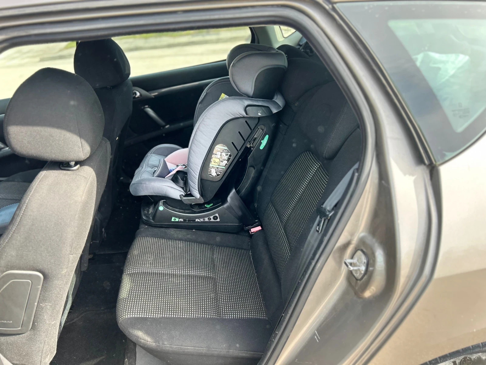 Peugeot 407 2.0HDI, снимка 6 - Автомобили и джипове - 53759720