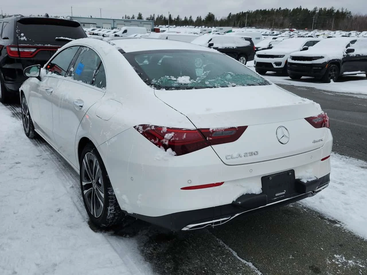 Mercedes-Benz CLA * 250* ПАНОРАМА* ПОДГРЕВ* , снимка 4 - Автомобили и джипове - 54031790