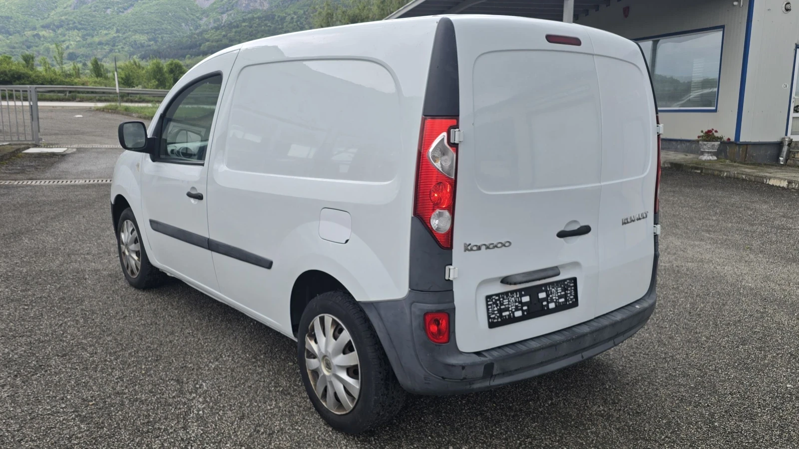 Renault Kangoo 1.5dci ХЛАДИЛЕН , снимка 6 - Автомобили и джипове - 54489089