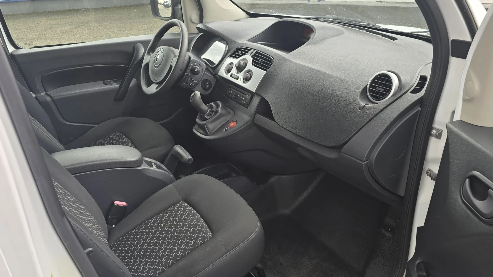 Renault Kangoo 1.5dci ХЛАДИЛЕН , снимка 7 - Автомобили и джипове - 54489089
