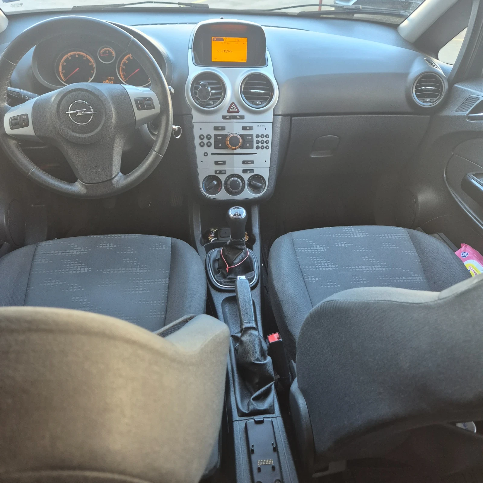 Opel Corsa Opel corsa 1.2 benzin gaz. Belgie, снимка 3 - Автомобили и джипове - 54839275