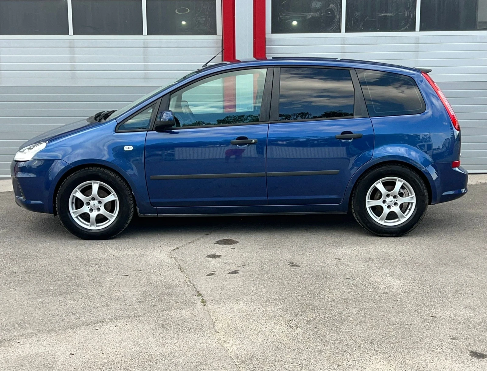Ford C-max 1.6I KLIMATIK EVRO 5A ЛИЗИНГ!!!, снимка 6 - Автомобили и джипове - 55120620