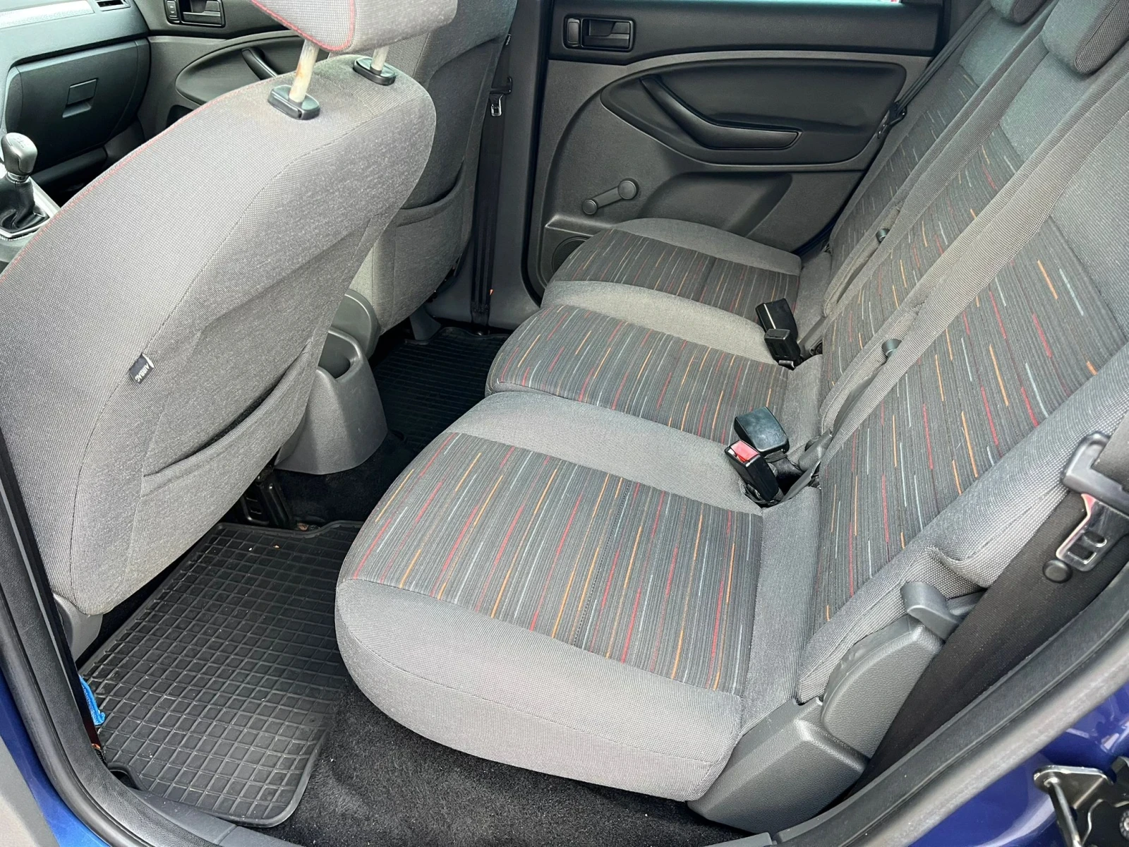 Ford C-max 1.6I KLIMATIK EVRO 5A ЛИЗИНГ!!!, снимка 16 - Автомобили и джипове - 55120620