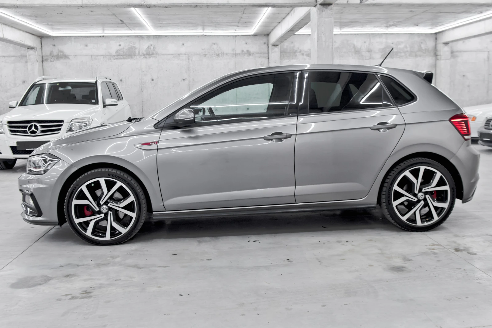VW Polo GTI, снимка 8 - Автомобили и джипове - 55853259