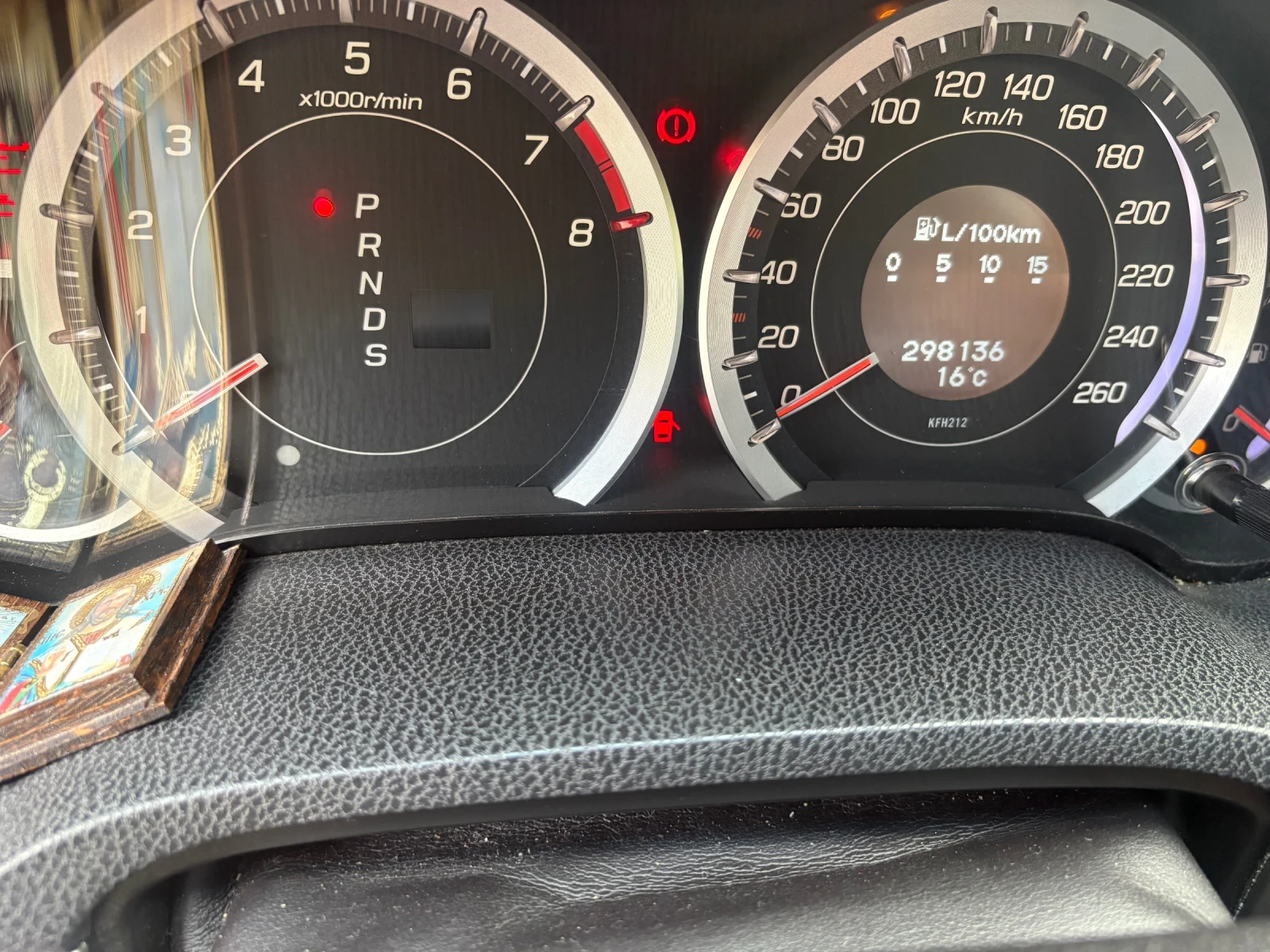 Honda Accord 2.4 201 k.с., снимка 13 - Автомобили и джипове - 56646946
