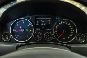 VW Touareg 3.0 TDI, снимка 13