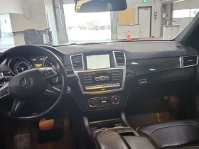 Mercedes-Benz GL 550 * ПАНОРАМА* 360 КАМЕРА* ДВА КЛЮЧА* , снимка 9
