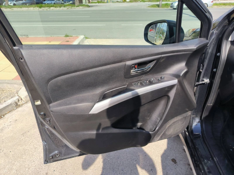 Suzuki SX4 S-Cross 1.6d-Euro-5B-Keyless, снимка 12 - Автомобили и джипове - 50132525