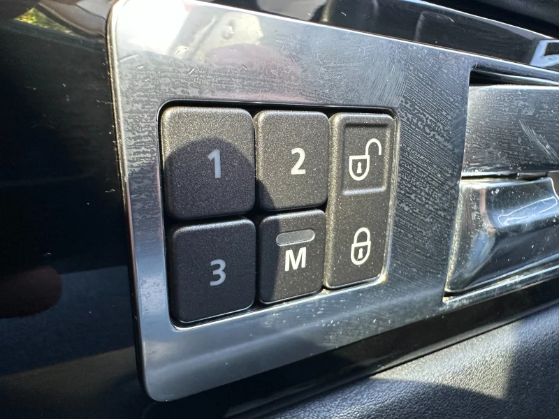 Land Rover Range Rover Sport 5.0i 375 к.с., снимка 17 - Автомобили и джипове - 51027284