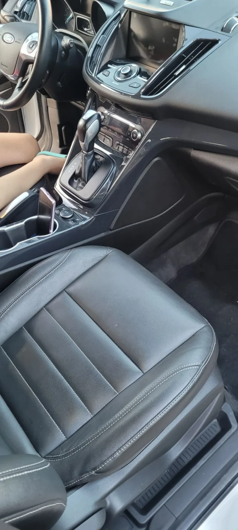 Ford Escape 2.0 , снимка 12 - Автомобили и джипове - 52810830