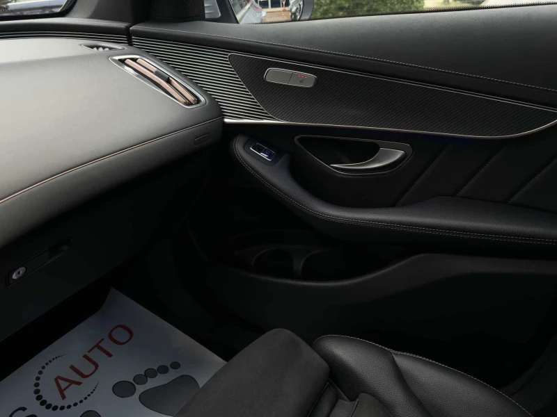 Mercedes-Benz EQC 400 AMG/4M/85kWh/Side Assist/Virtual/Ambient/Камер, снимка 13 - Автомобили и джипове - 52485767