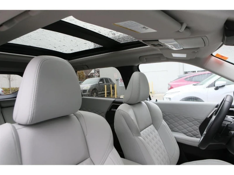 Mitsubishi Outlander * SEL * CARFAX * ЦЕНА ДО БЪЛГАРИЯ, снимка 17 - Автомобили и джипове - 52700951