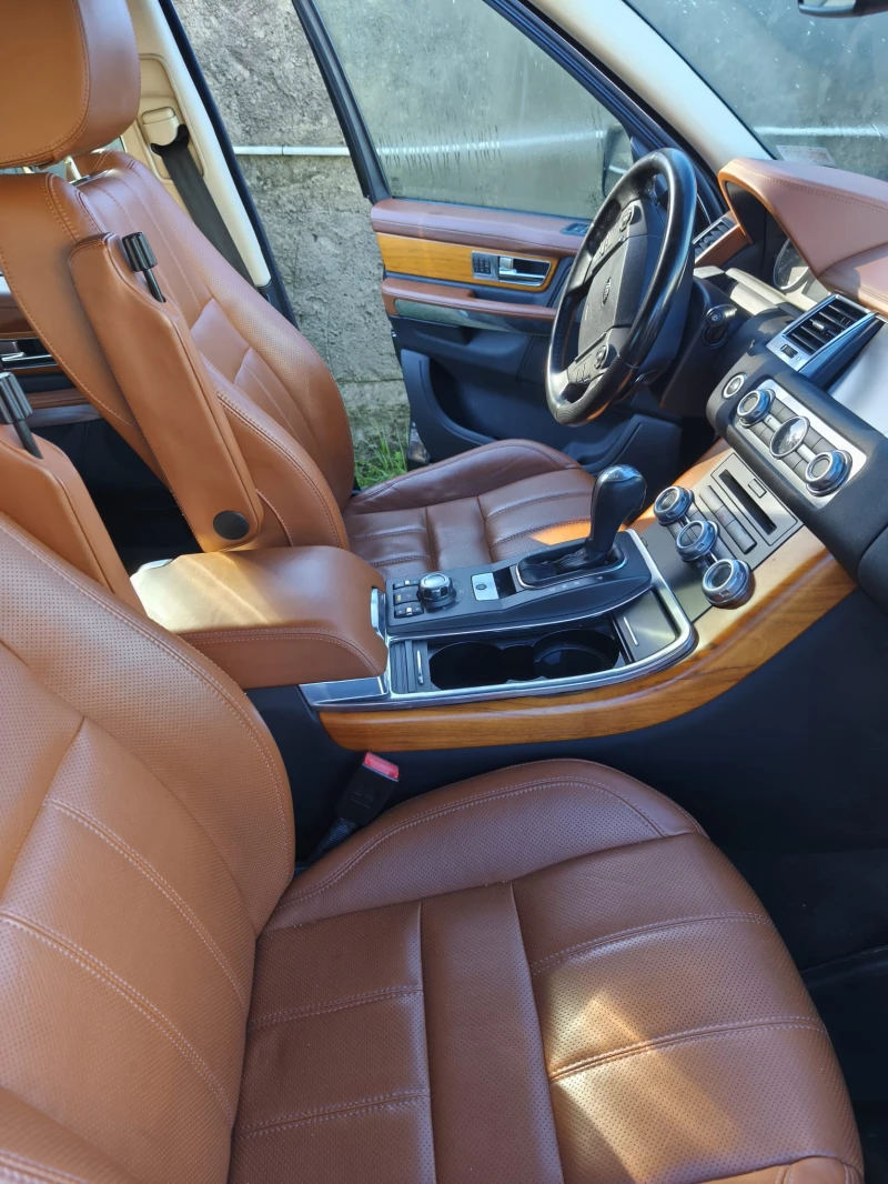Land Rover Range Rover Sport 3.0 HSE FACELIFT, снимка 9 - Автомобили и джипове - 52747232