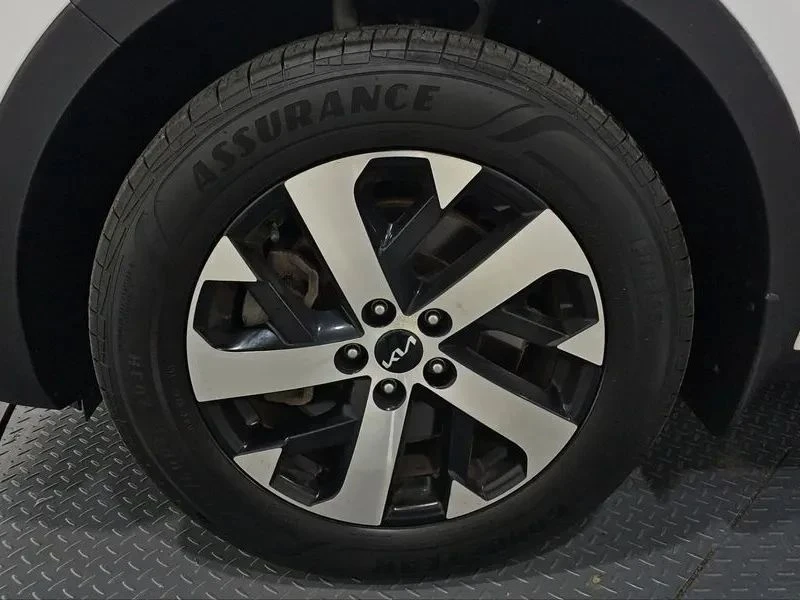 Kia Sorento, снимка 5 - Автомобили и джипове - 56690864