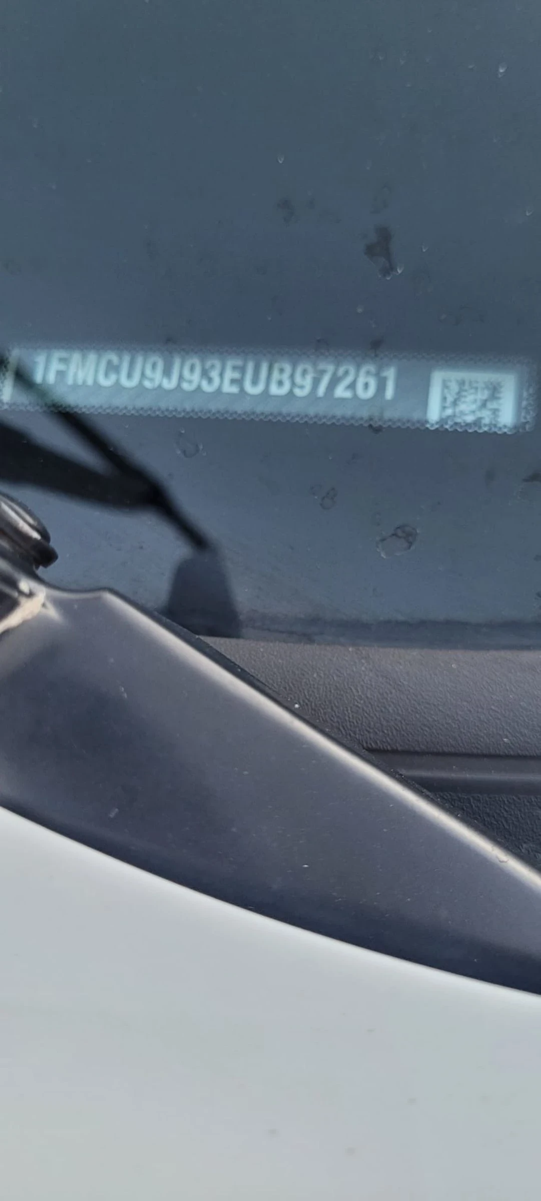 Ford Escape 2.0  | Mobile.bg   14