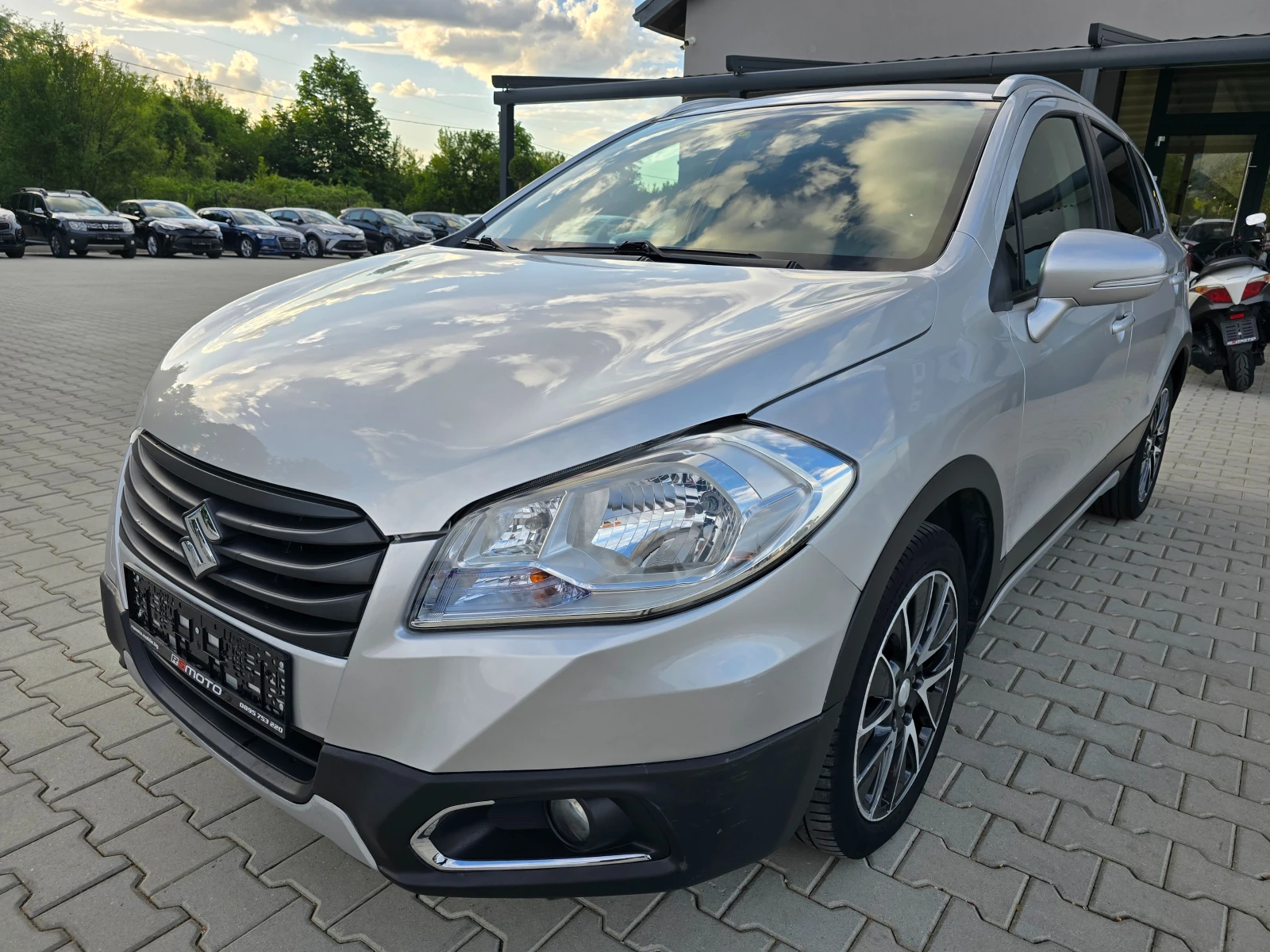 Suzuki SX4 S-Cross 1.6Di-D, 120к.с., 6скорости, Парктроник, Keyless! - изображение 7