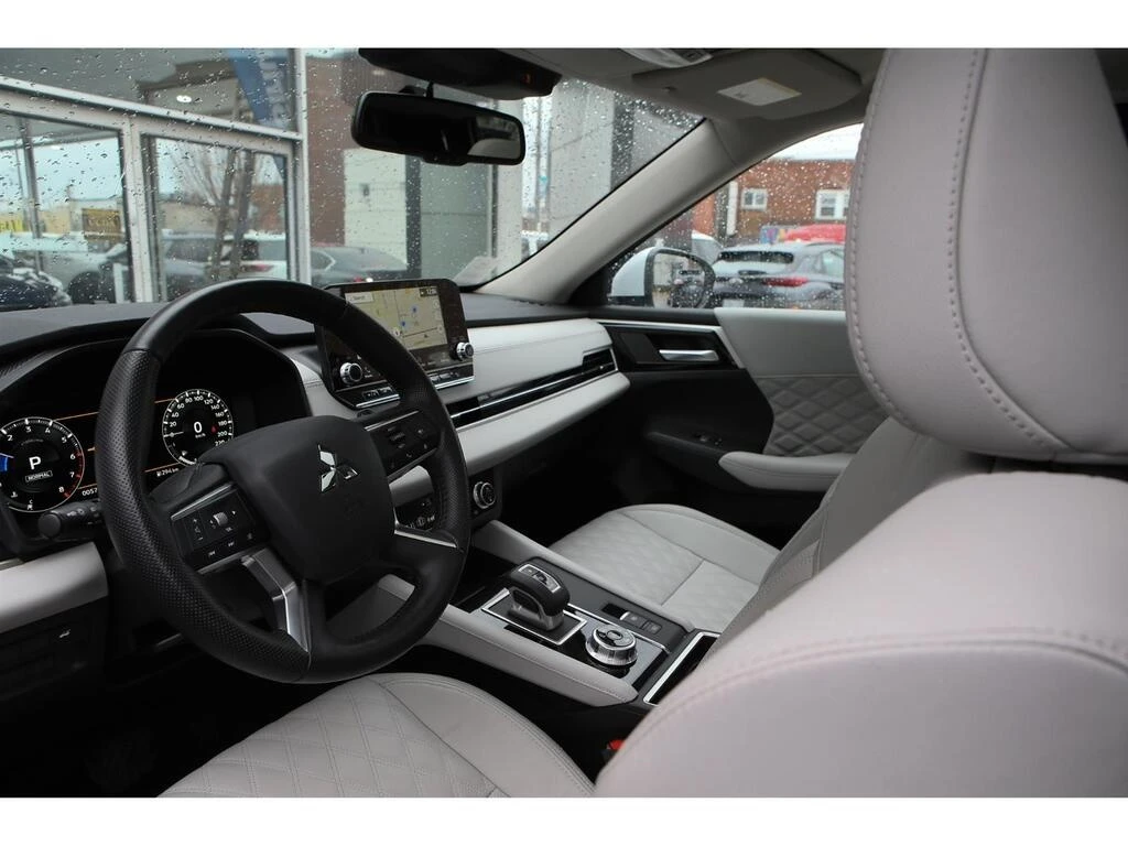 Mitsubishi Outlander * SEL * CARFAX *    | Mobile.bg   13