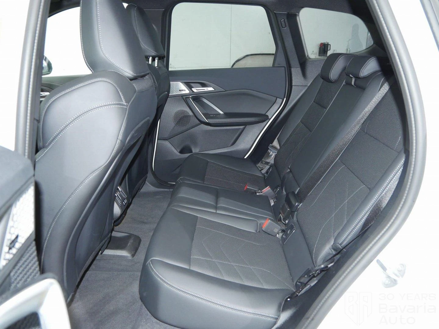 BMW iX1 30 xDrive M Sport Paket | Mobile.bg � ����������� 8