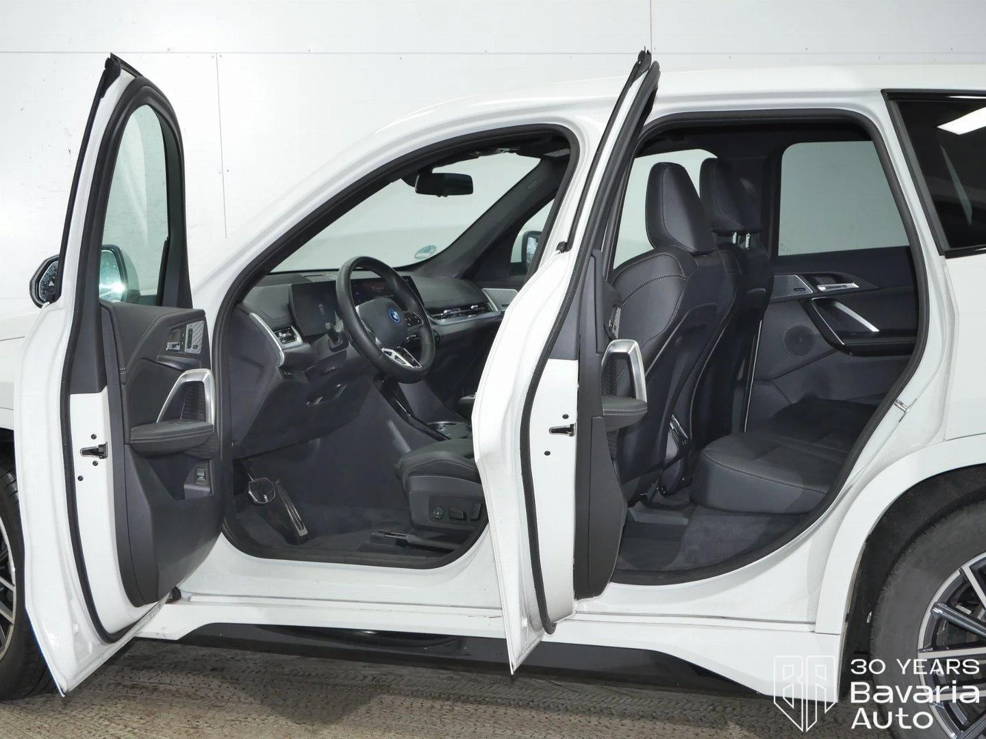 BMW iX1 30 xDrive M Sport Paket | Mobile.bg � ����������� 5