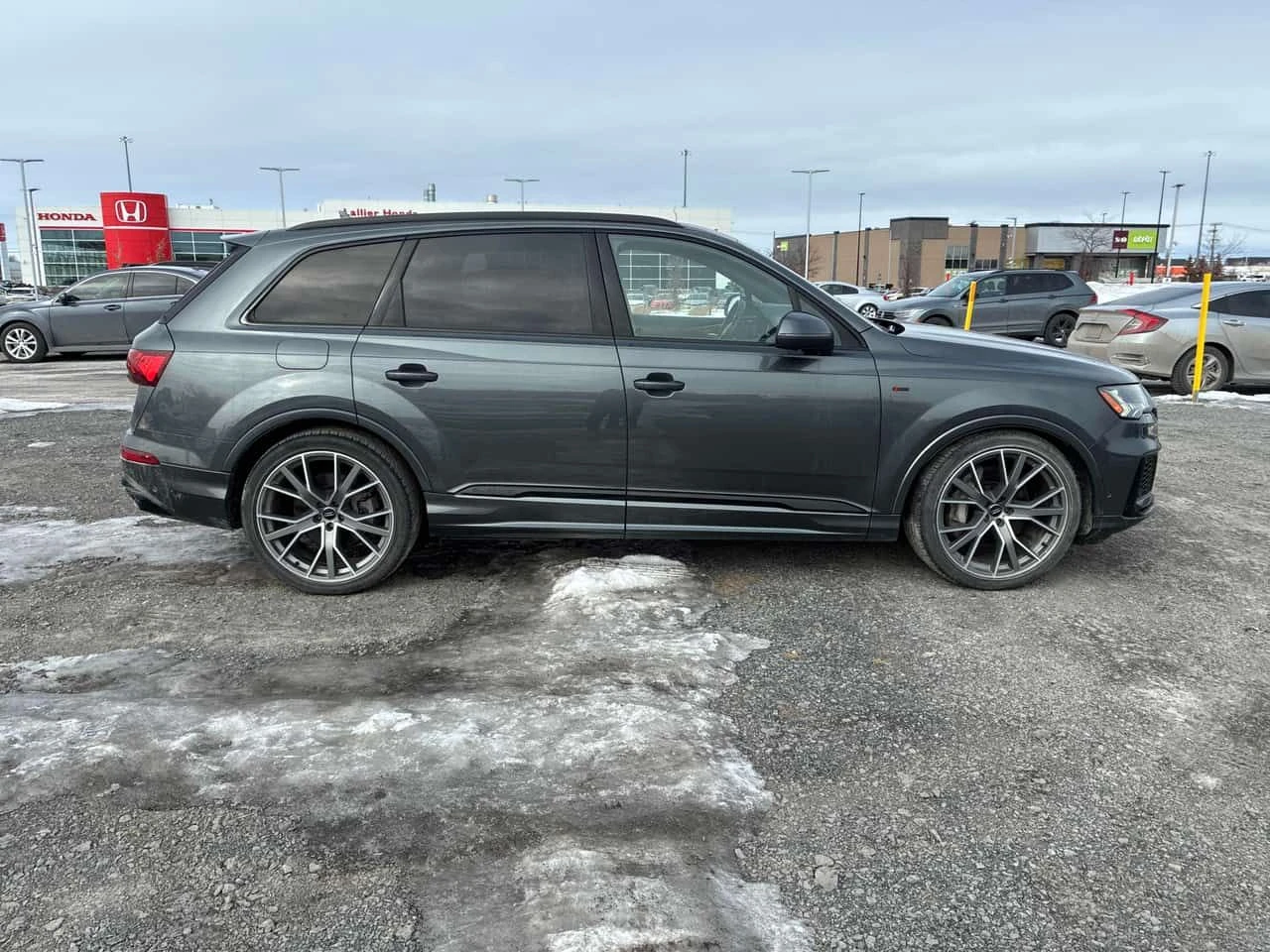 Audi Q7  Technik / DIS / 360 / MATRIX / B&O /PANO, снимка 3 - Автомобили и джипове - 53740010