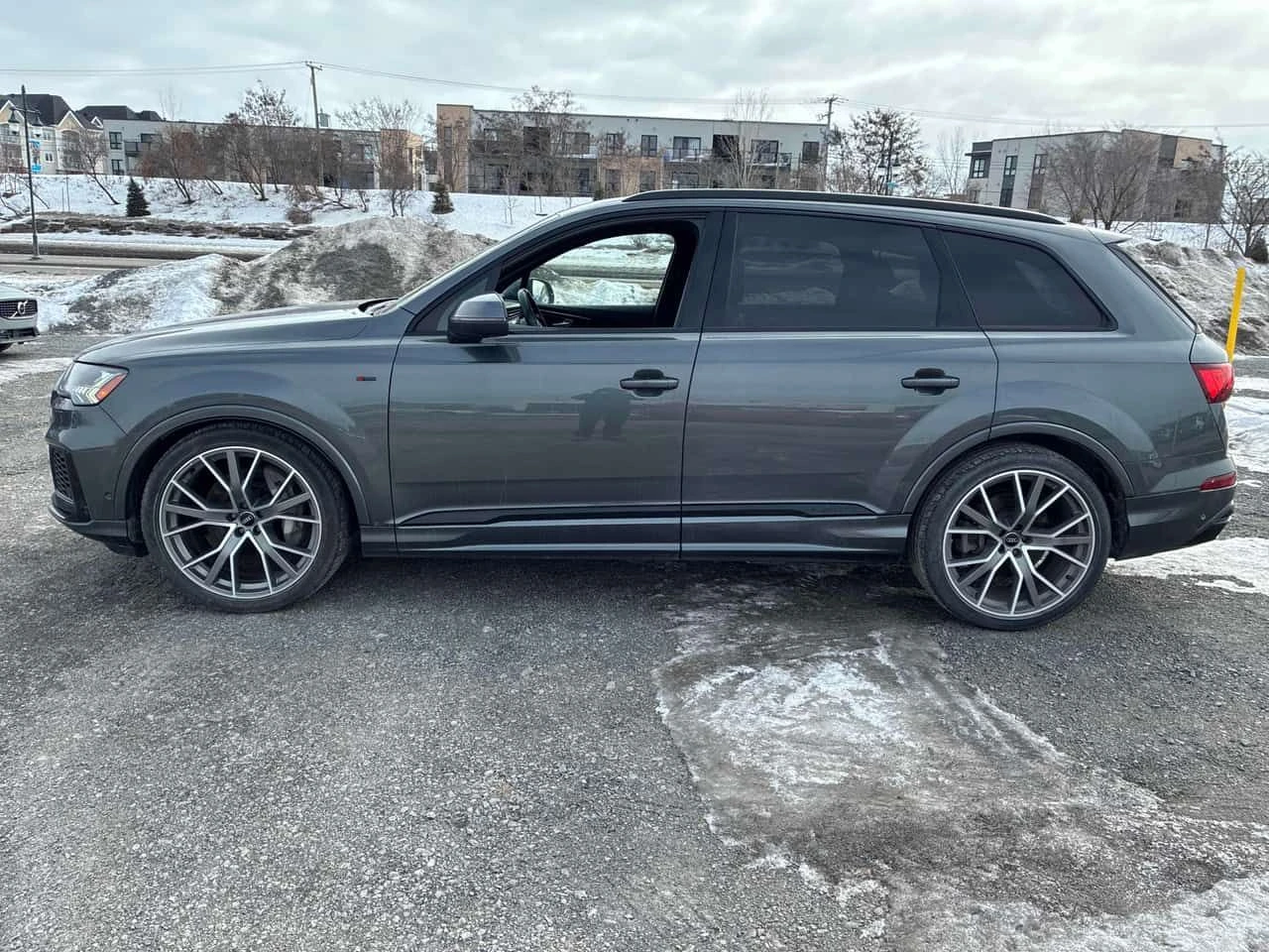 Audi Q7  Technik / DIS / 360 / MATRIX / B&O /PANO, снимка 2 - Автомобили и джипове - 53740010