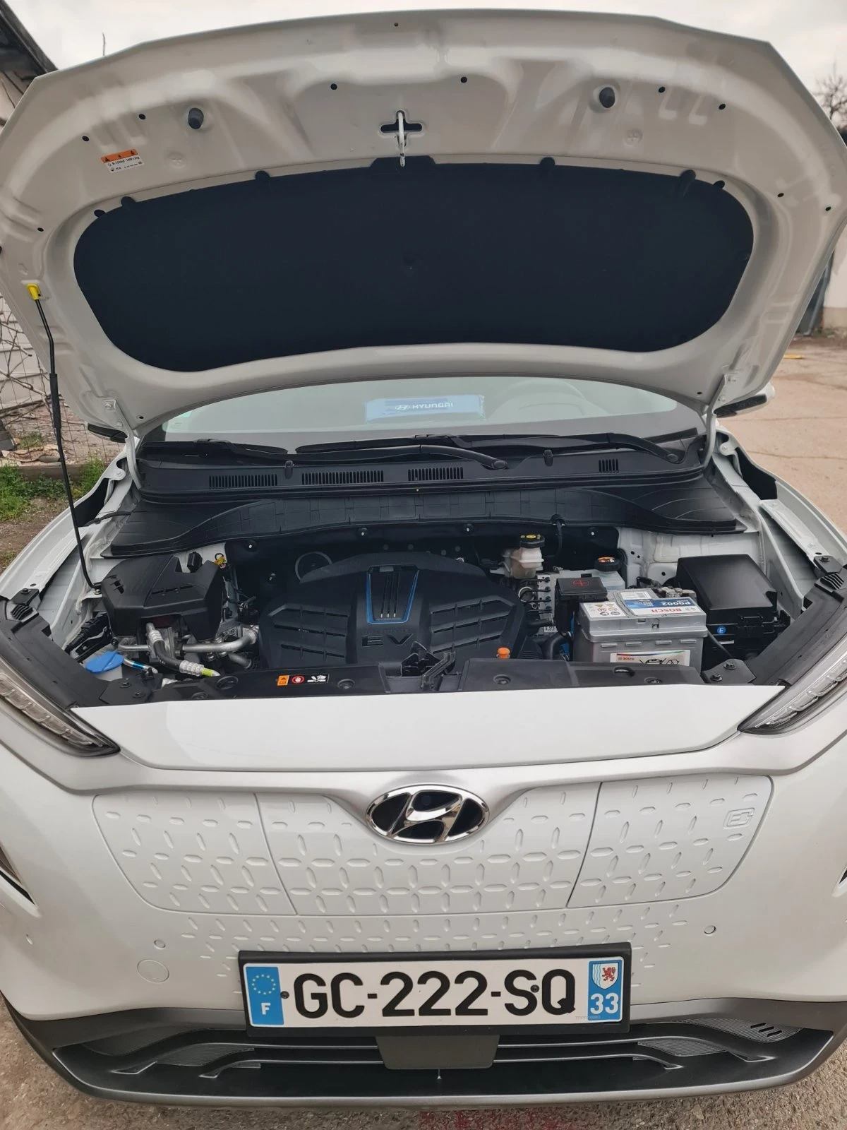 Hyundai Kona Електрически, снимка 16 - Автомобили и джипове - 53939401