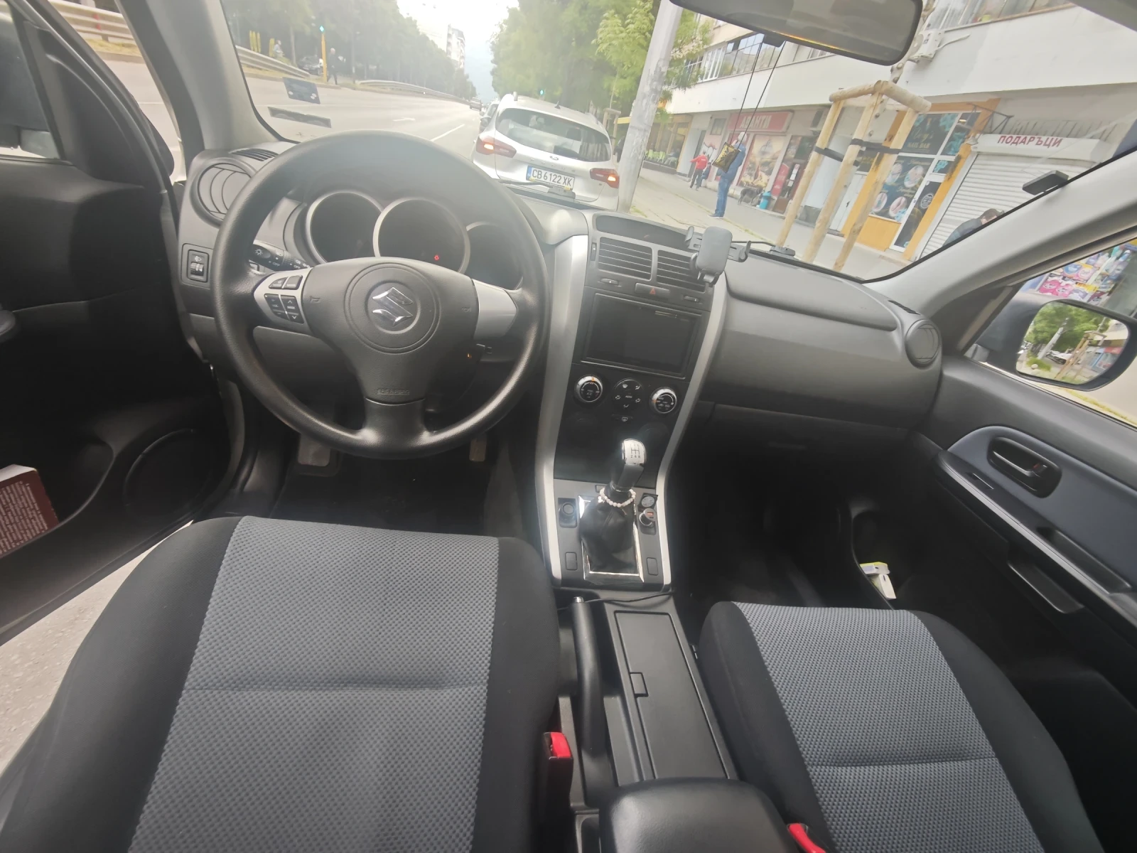 Suzuki Grand vitara, снимка 4 - Автомобили и джипове - 54542242