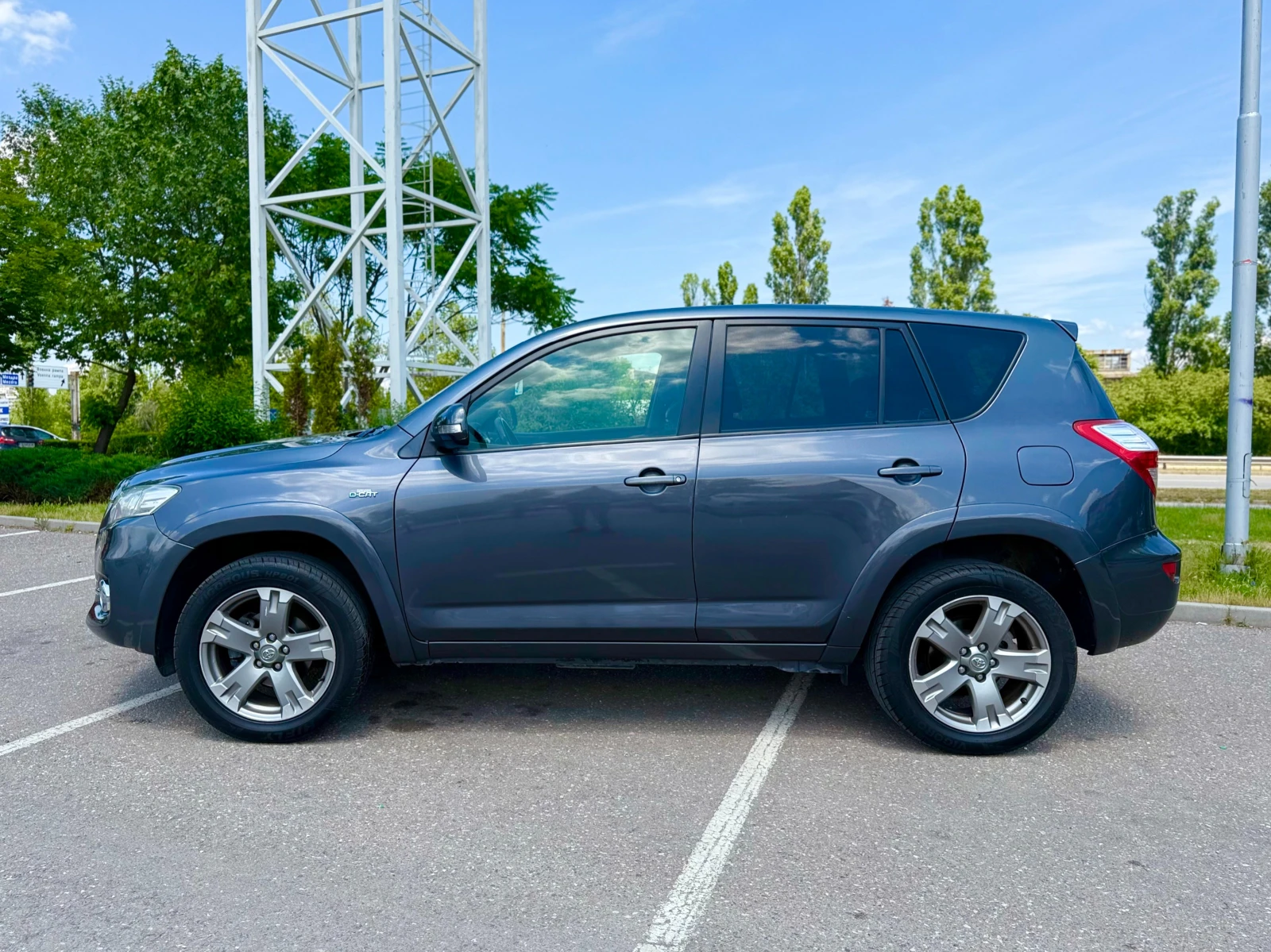 Toyota Rav4 2.2D ГАРАНЦИЯ 6 МЕСЕЦА ИЛИ 5000КИЛОМЕТРА, снимка 2 - Автомобили и джипове - 54875263