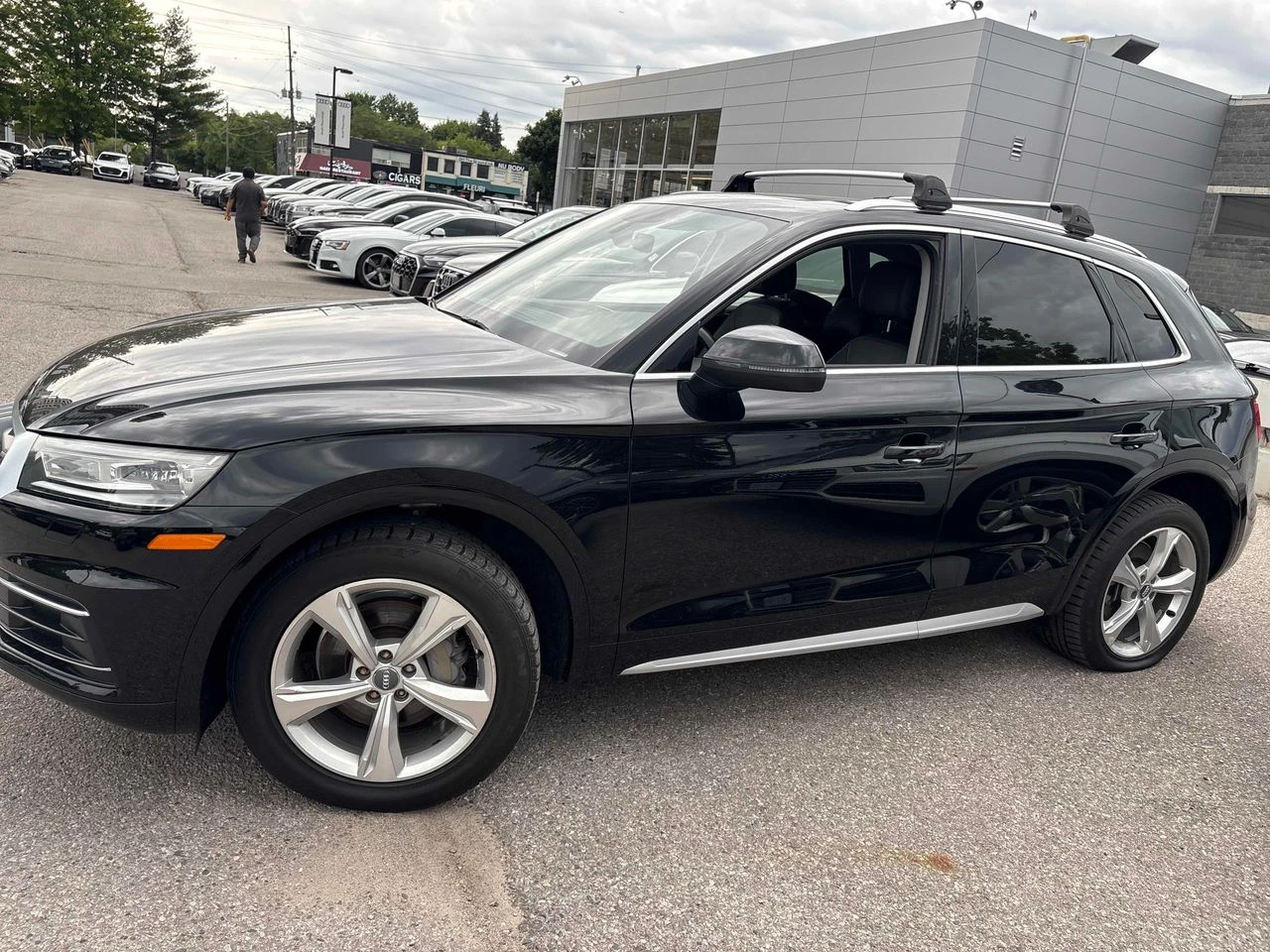 Audi Q5 Progressiv, снимка 2 - Автомобили и джипове - 55798145