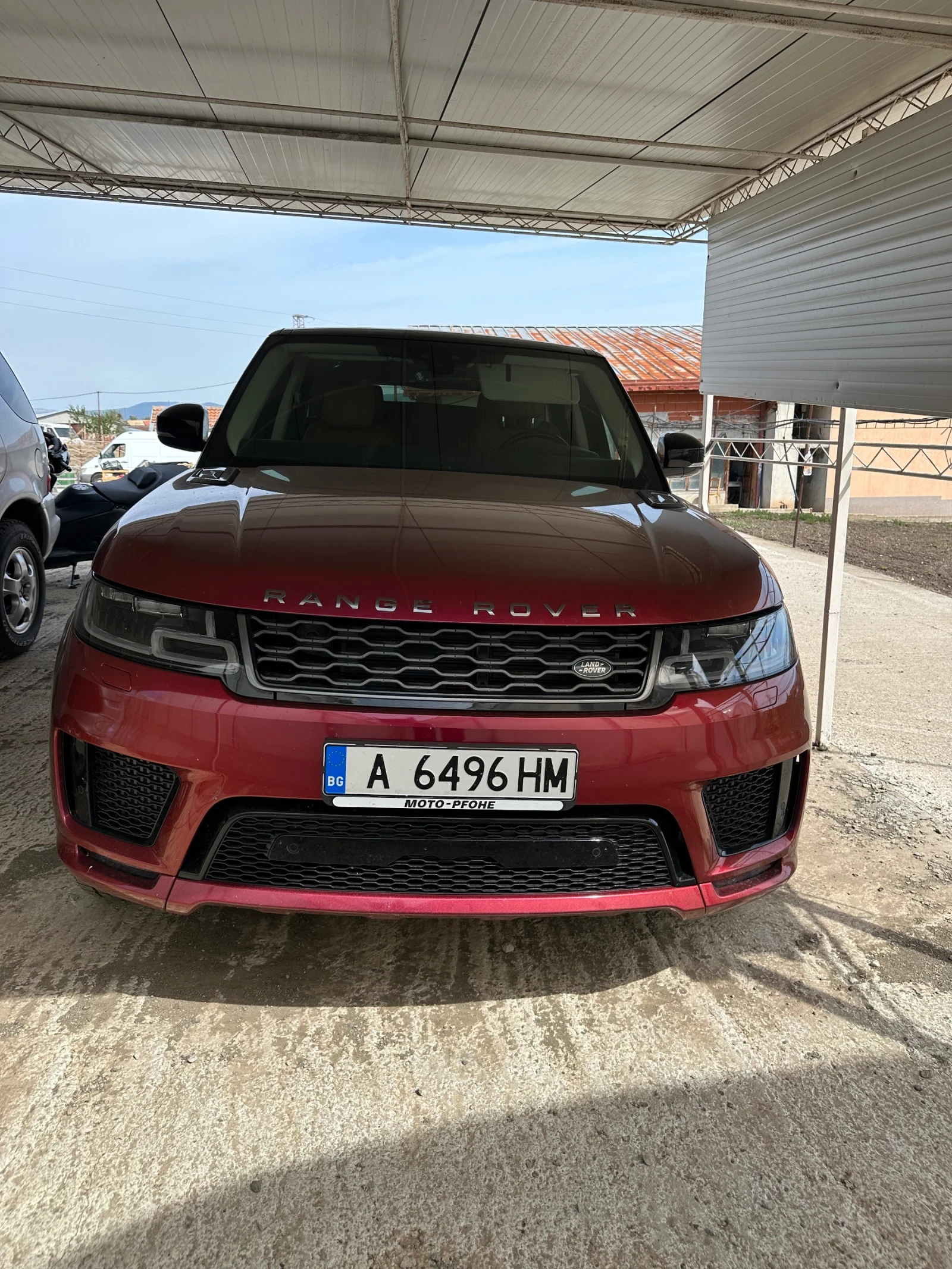 Land Rover Range Rover Sport Първи собственик, Закупена от представителството , снимка 3 - Автомобили и джипове - 55876409