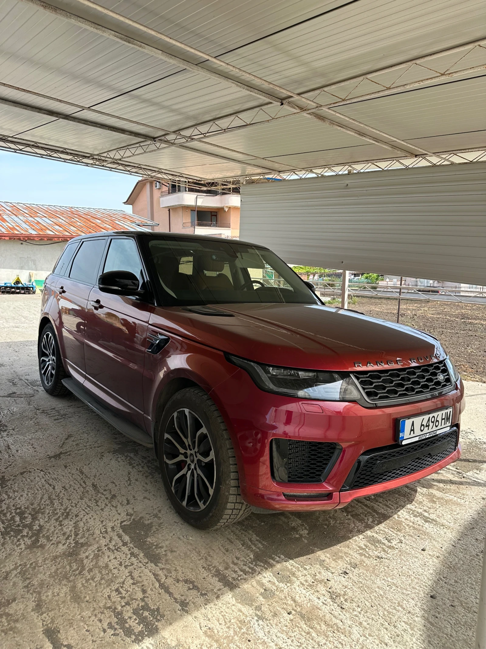 Land Rover Range Rover Sport Първи собственик, Закупена от представителството , снимка 2 - Автомобили и джипове - 55876409
