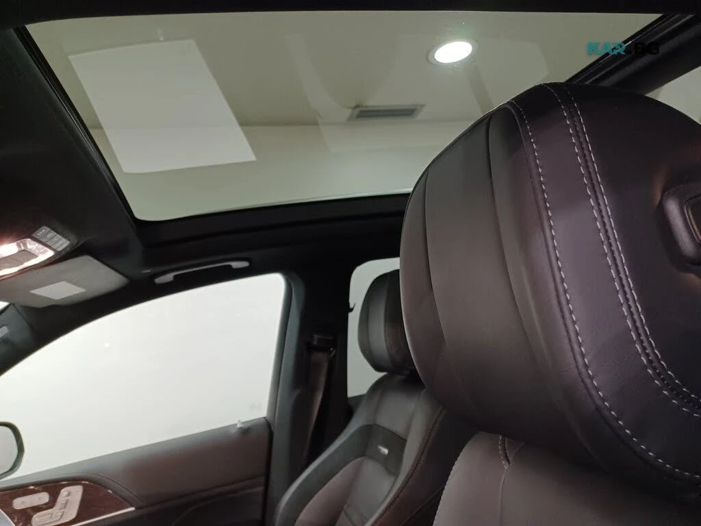 Mercedes-Benz GLE 53 4MATIC BURMESTER* PANO* 360* ПОДГРЕВ* ОБДУХВАНЕ* , снимка 15 - Автомобили и джипове - 56105254