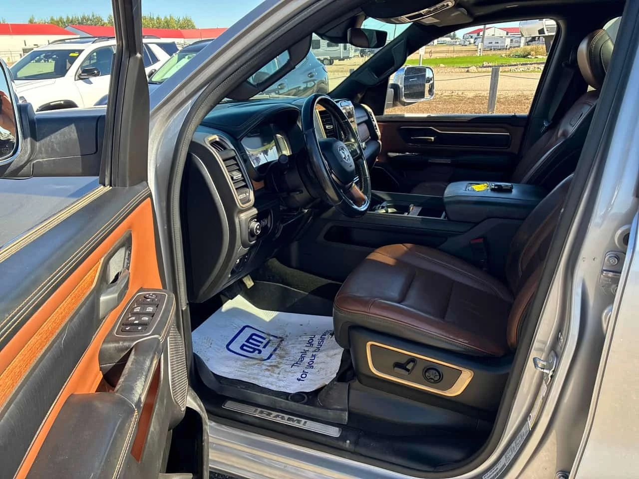 Dodge RAM 1500 * Limited Longhorn * CARFAX * ЦЕНА ДО БГ, снимка 9 - Автомобили и джипове - 56180792
