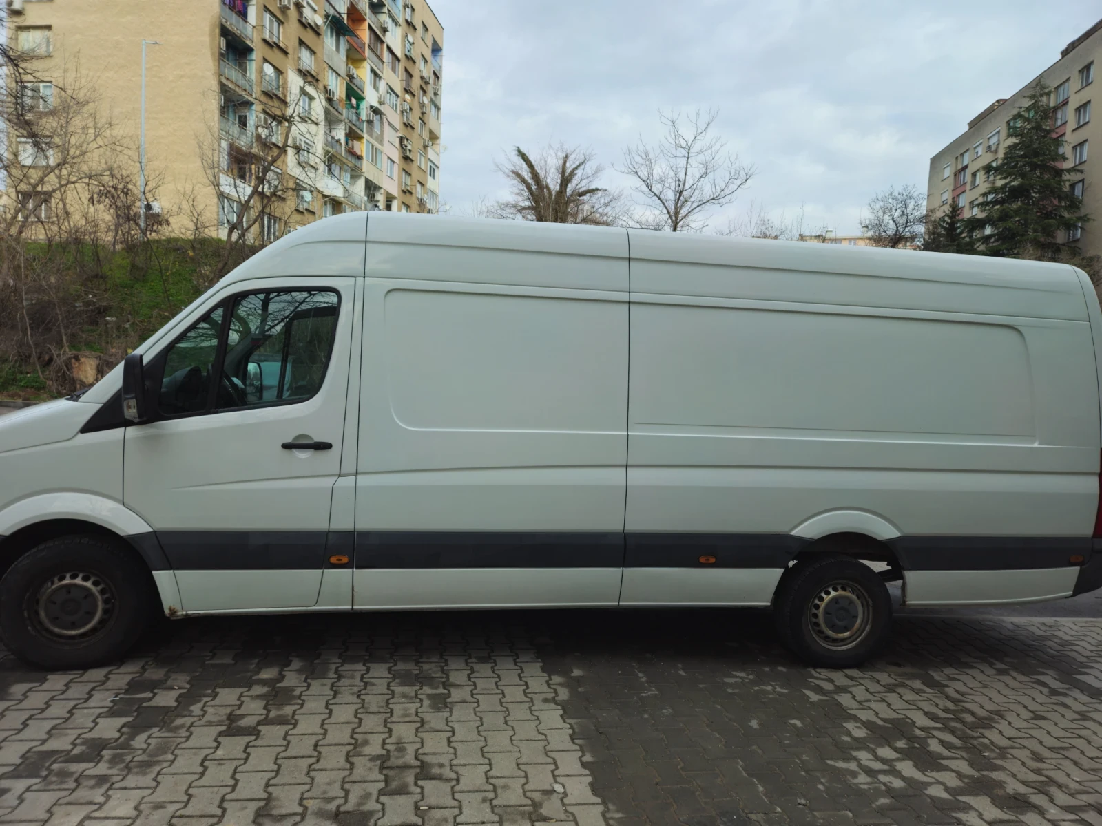 VW Crafter 35 - изображение 2